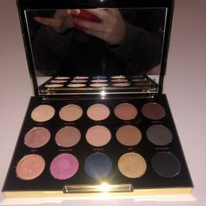 Urban Decay Makeup - urban decay Gwen Stefani pallet Urban Decay Makeup - urban decay Gwen Stefani pallet